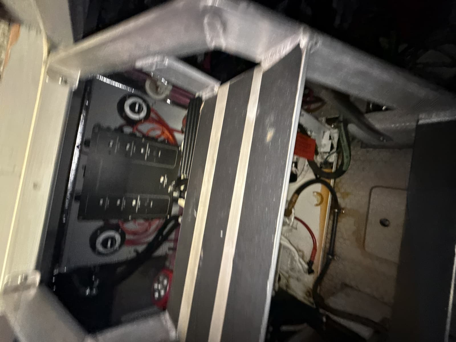 1999 Silverton 422 - Photo 84