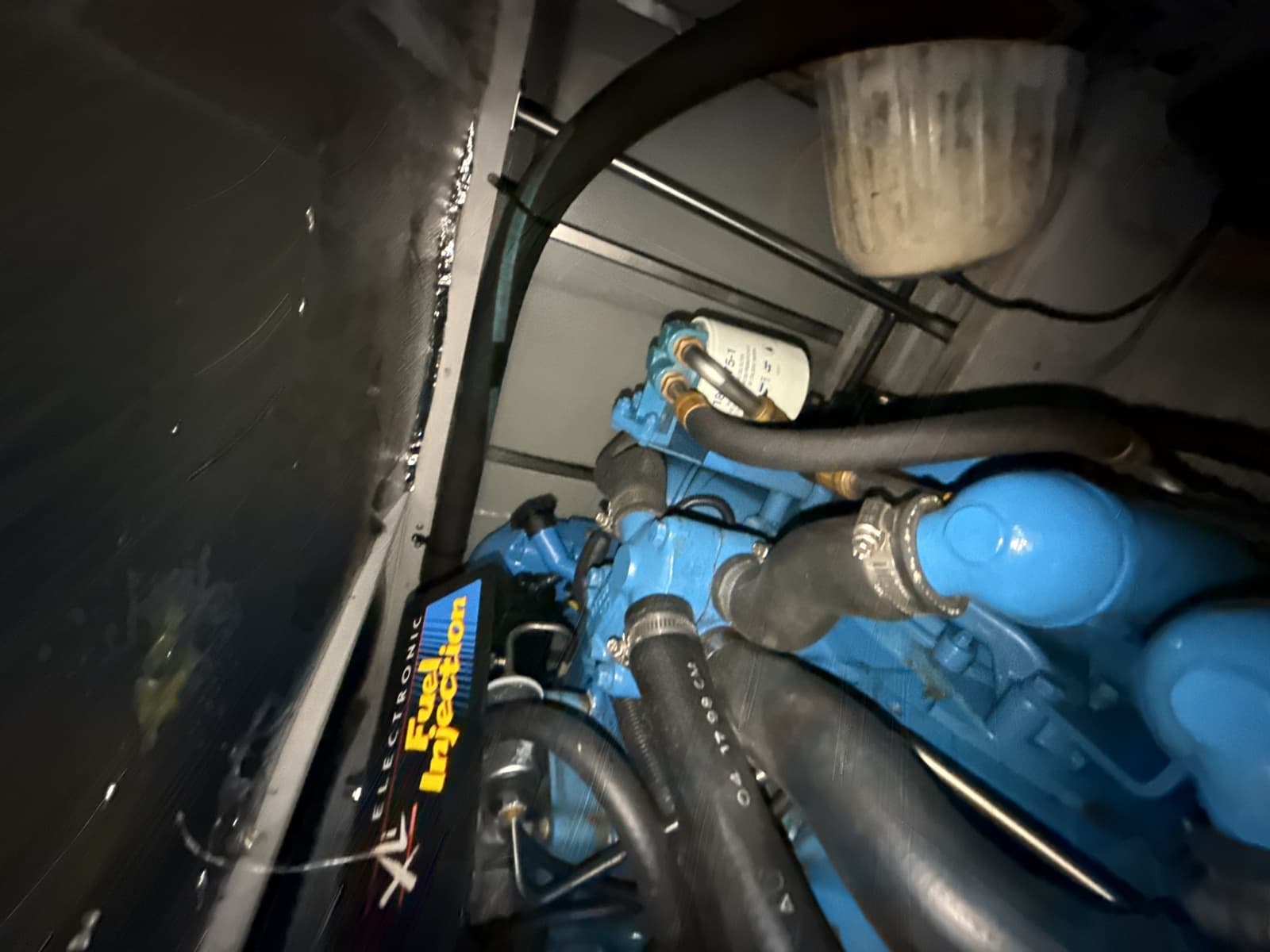 1999 Silverton 422 - Photo 87