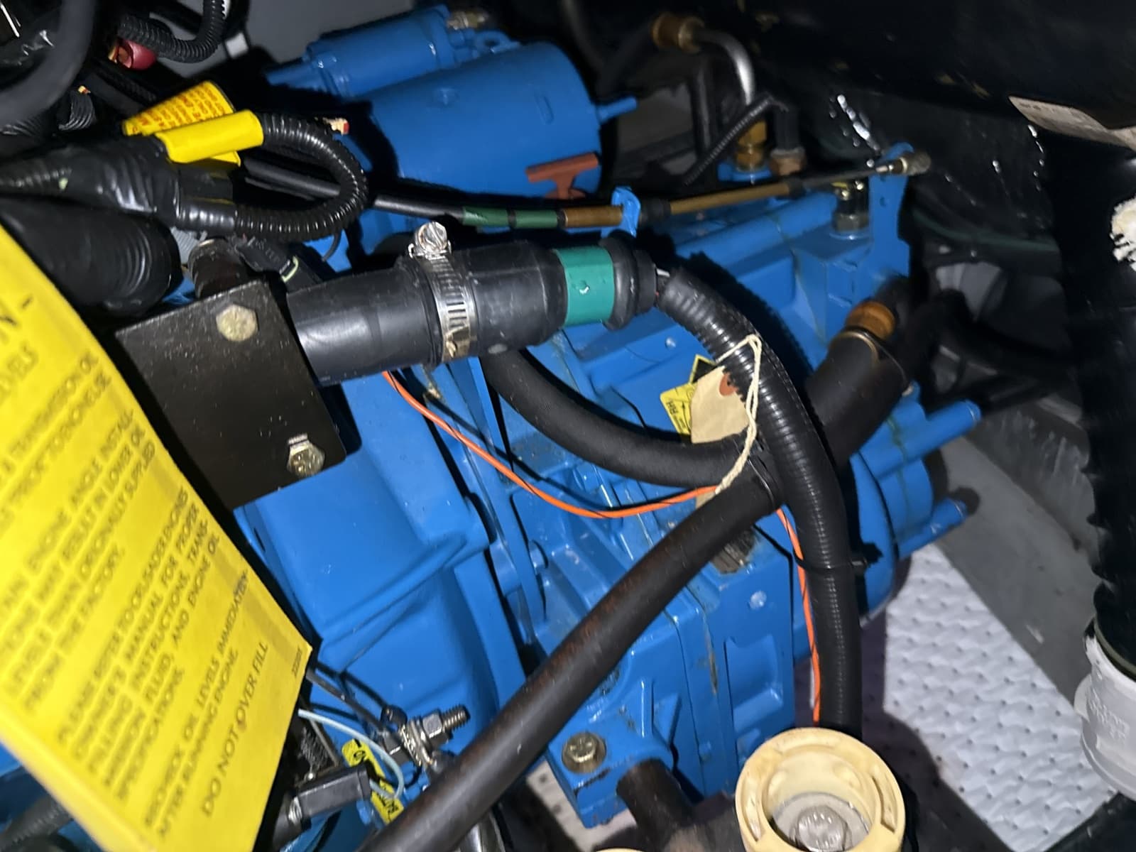 1999 Silverton 422 - Photo 99