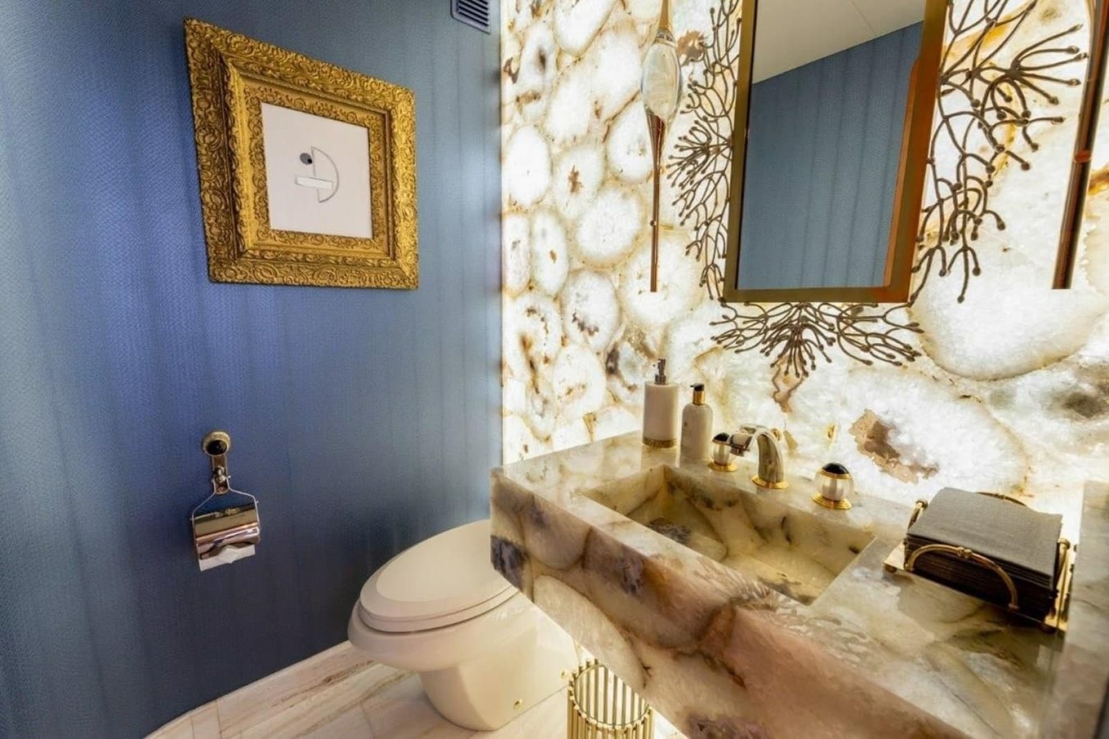 2006 Westport 130 Motoryacht - Photo 32