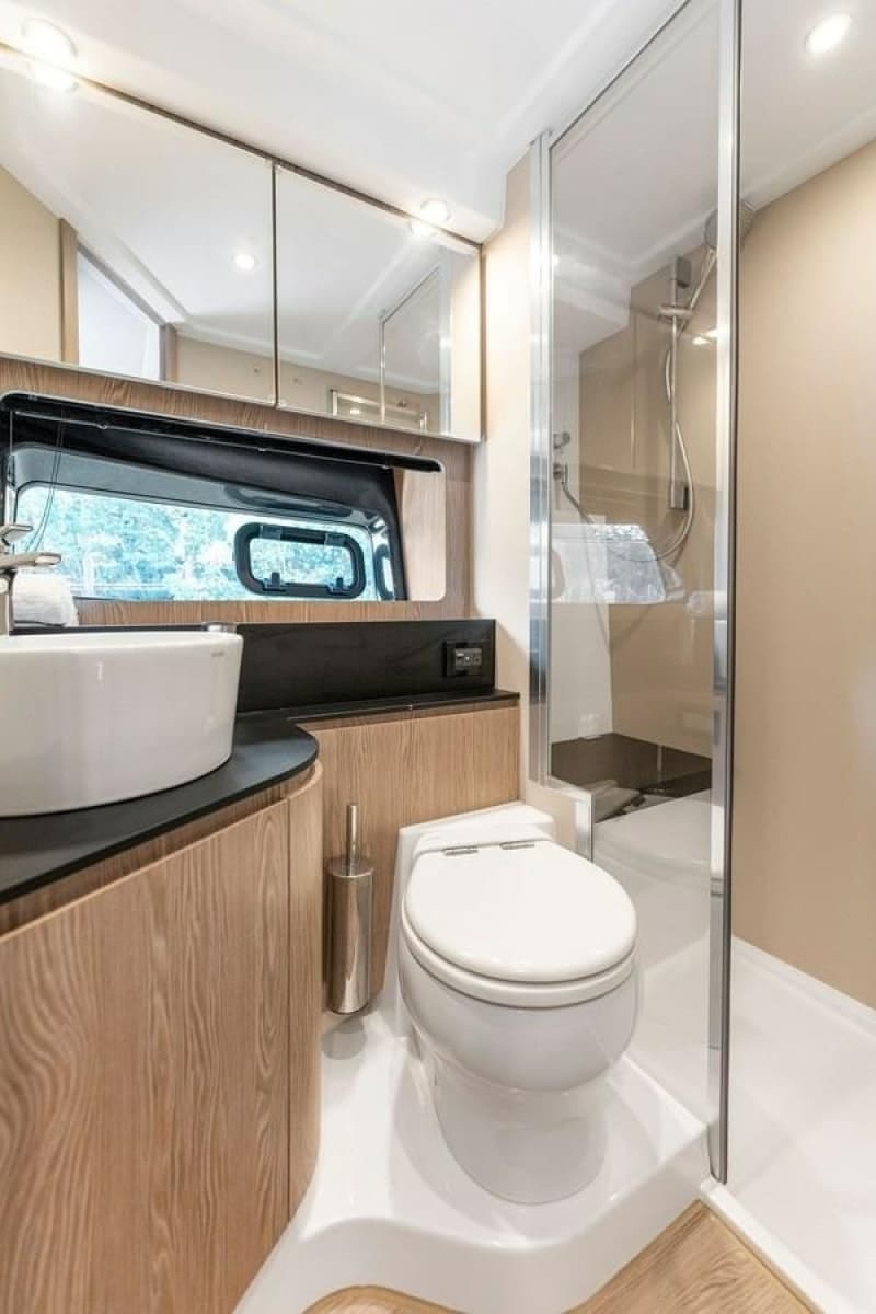 2021 Azimut Atlantis - Photo 32