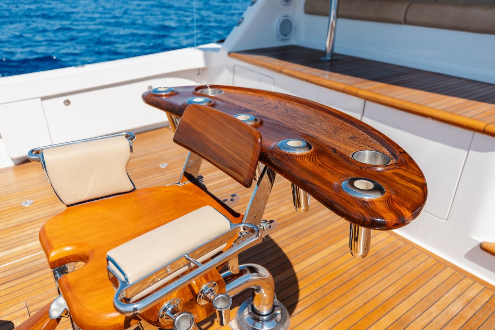 2016 Viking Skybridge - Photo 41