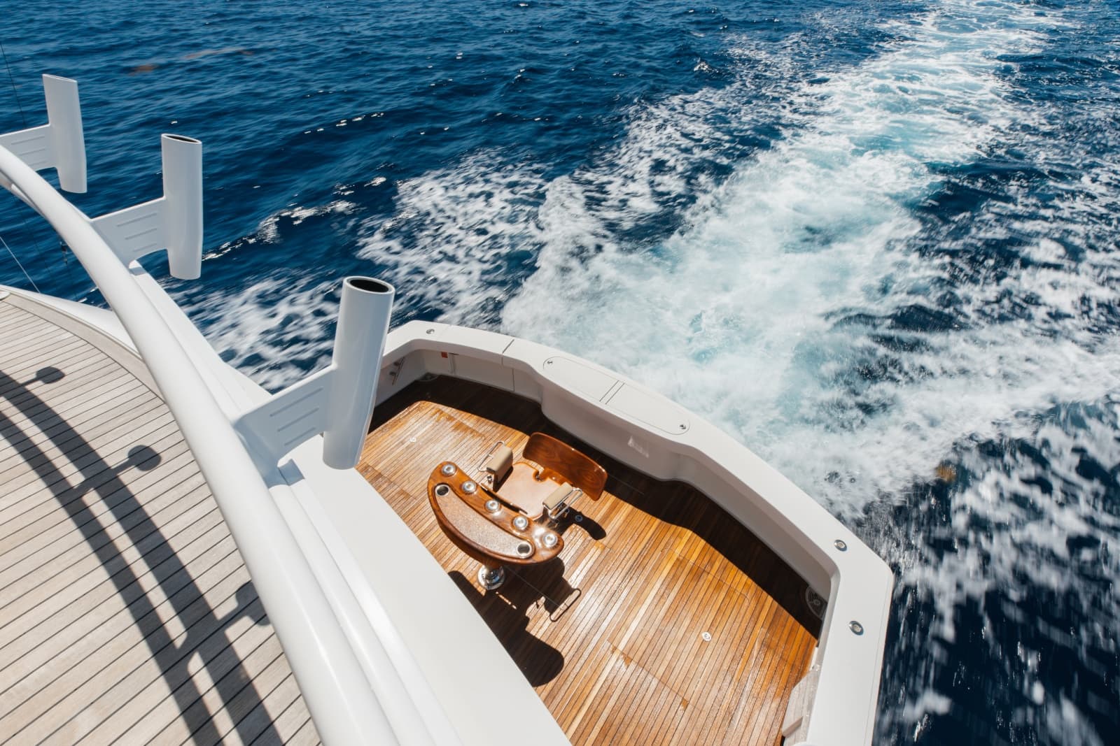 2016 Viking Skybridge - Photo 68