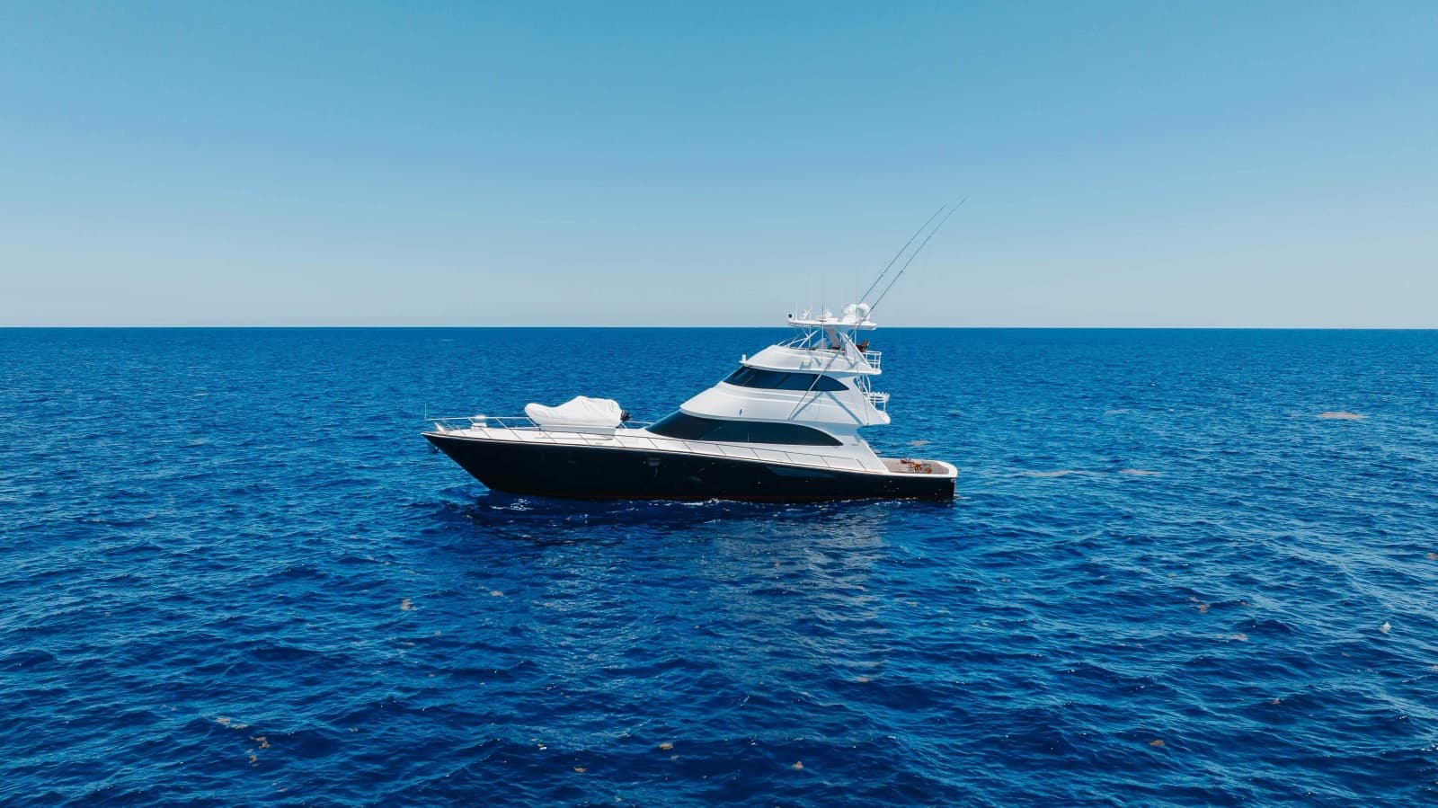 2016 Viking Skybridge - Photo 92