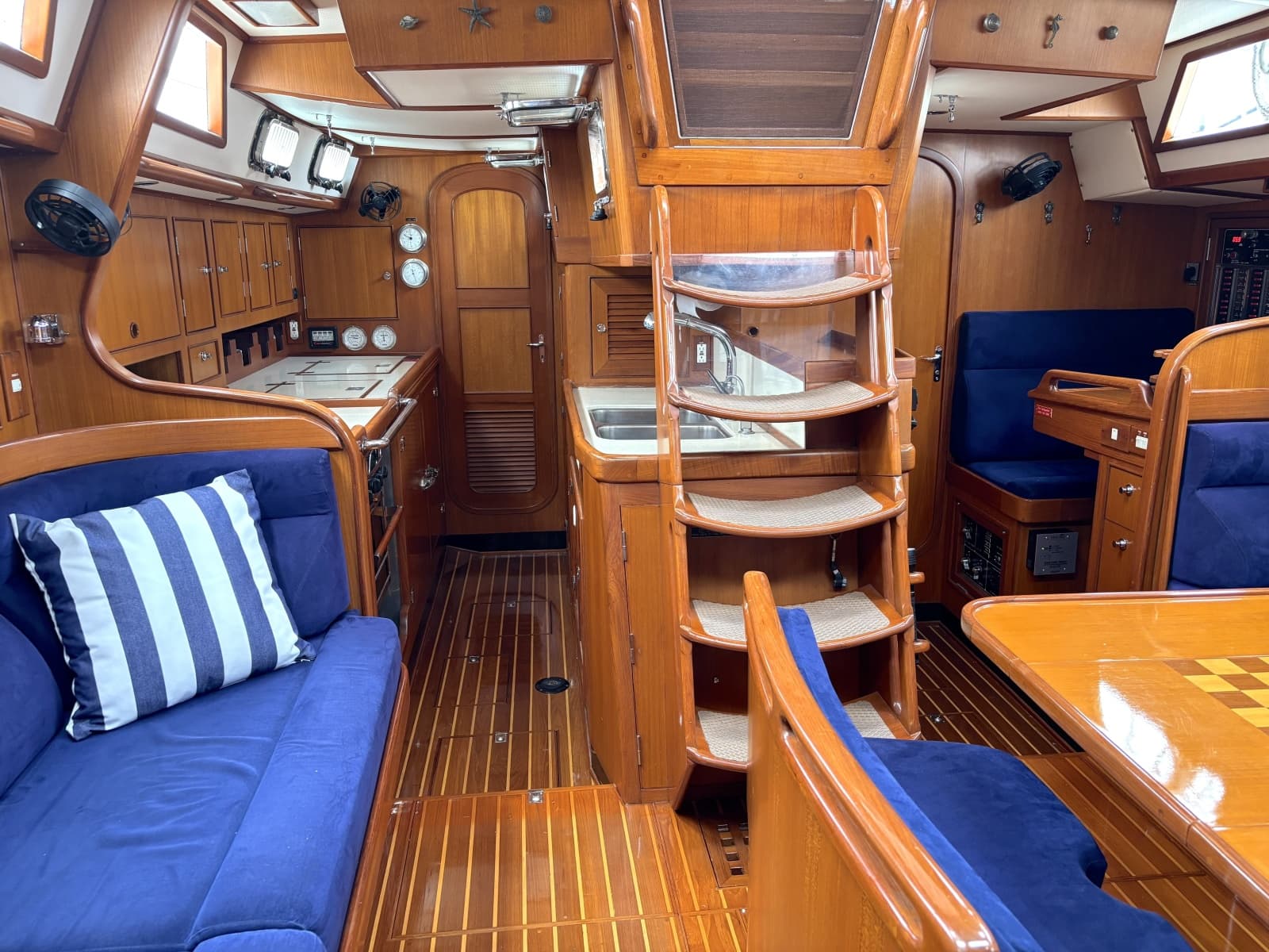 2003 Hylas 49 - Photo 5