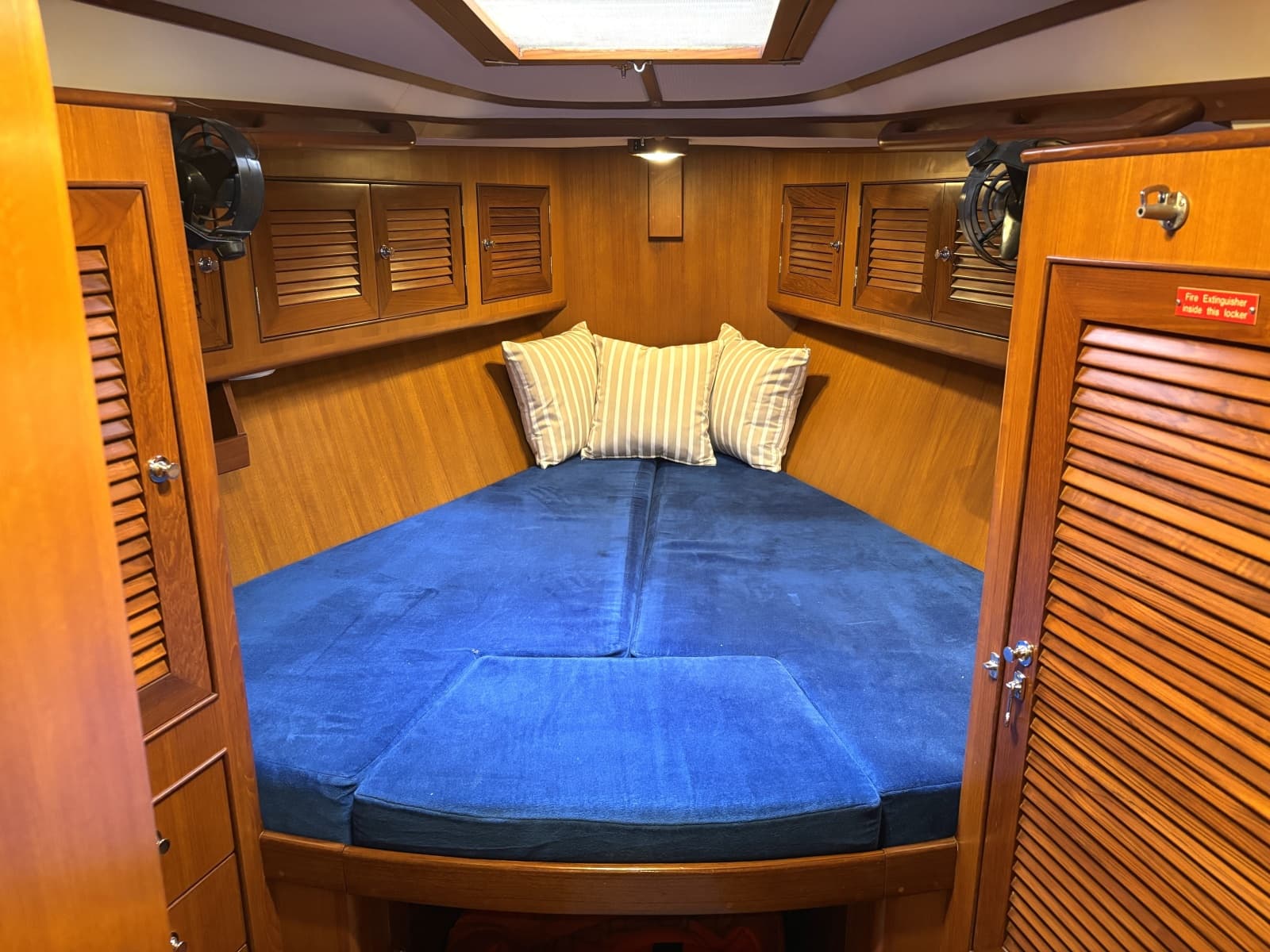 2003 Hylas 49 - Photo 20