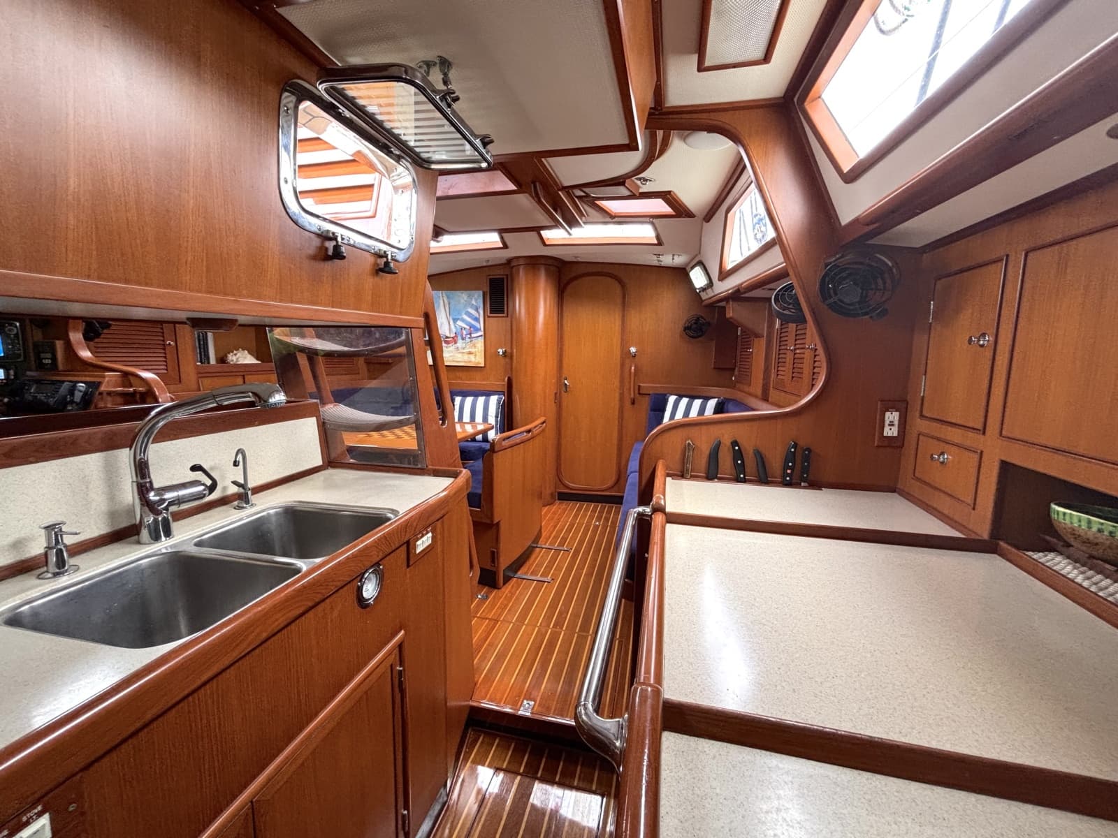 2003 Hylas 49 - Photo 14