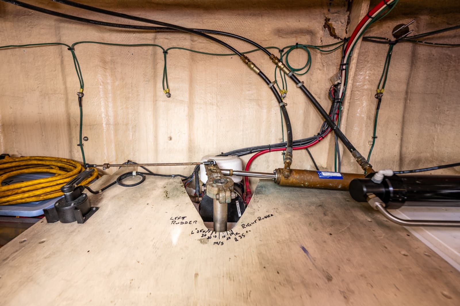 1997 Nordic Tugs 42 - Photo 46