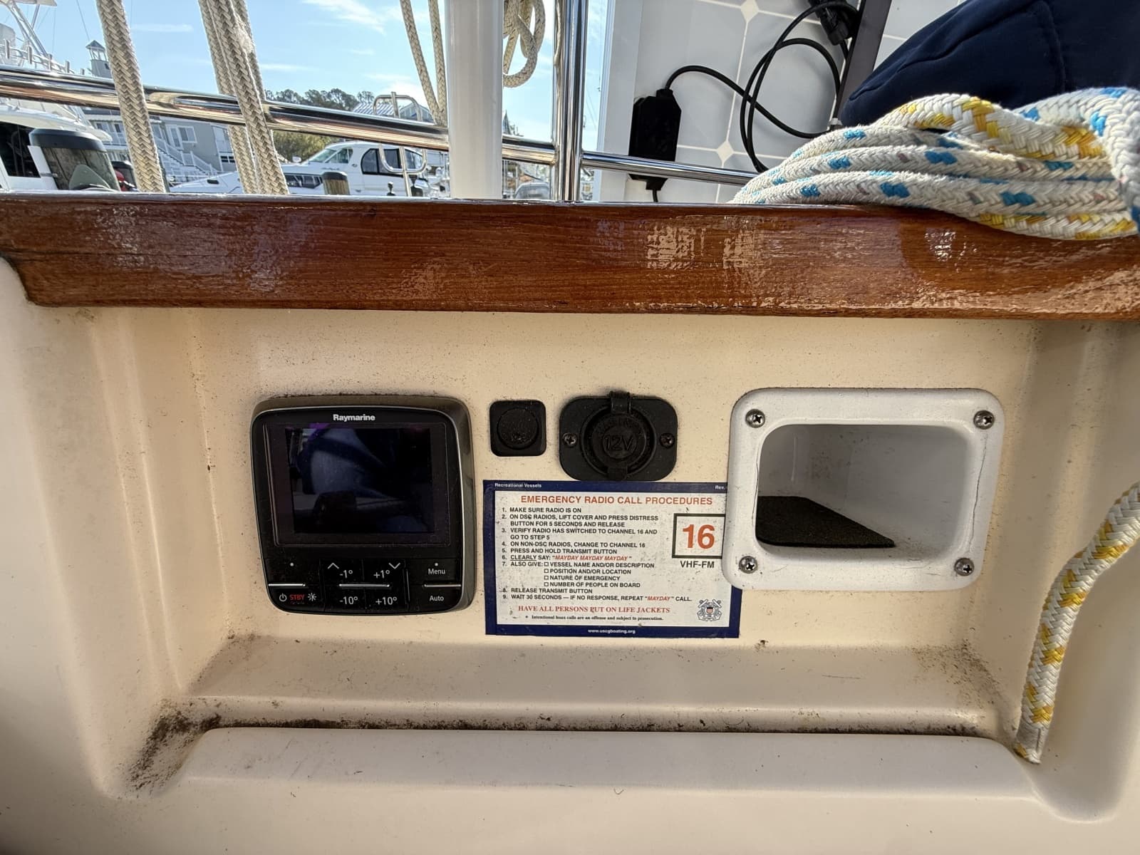 2003 Island Packet 380 - Photo 17