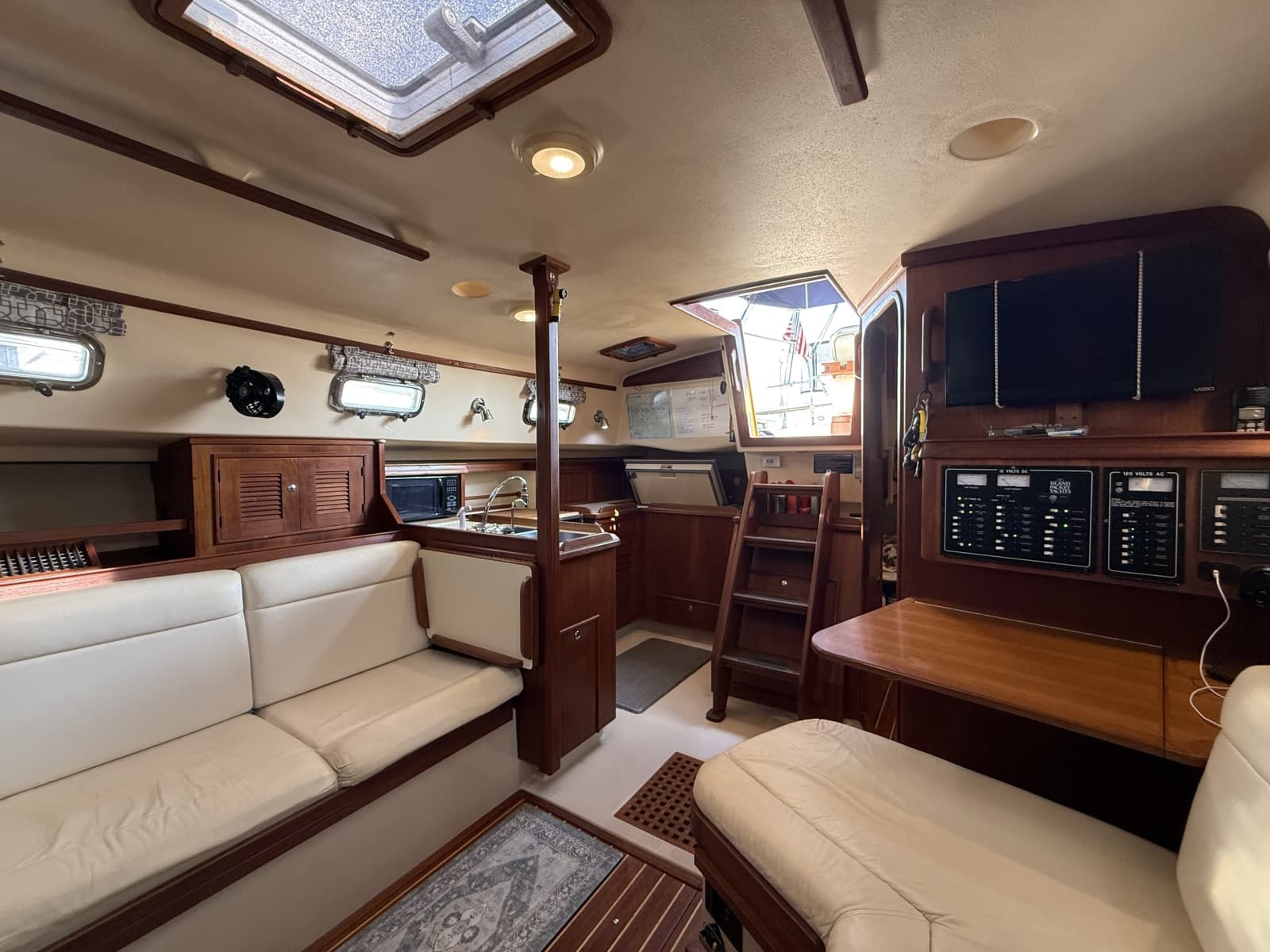 2003 Island Packet 380 - Photo 22