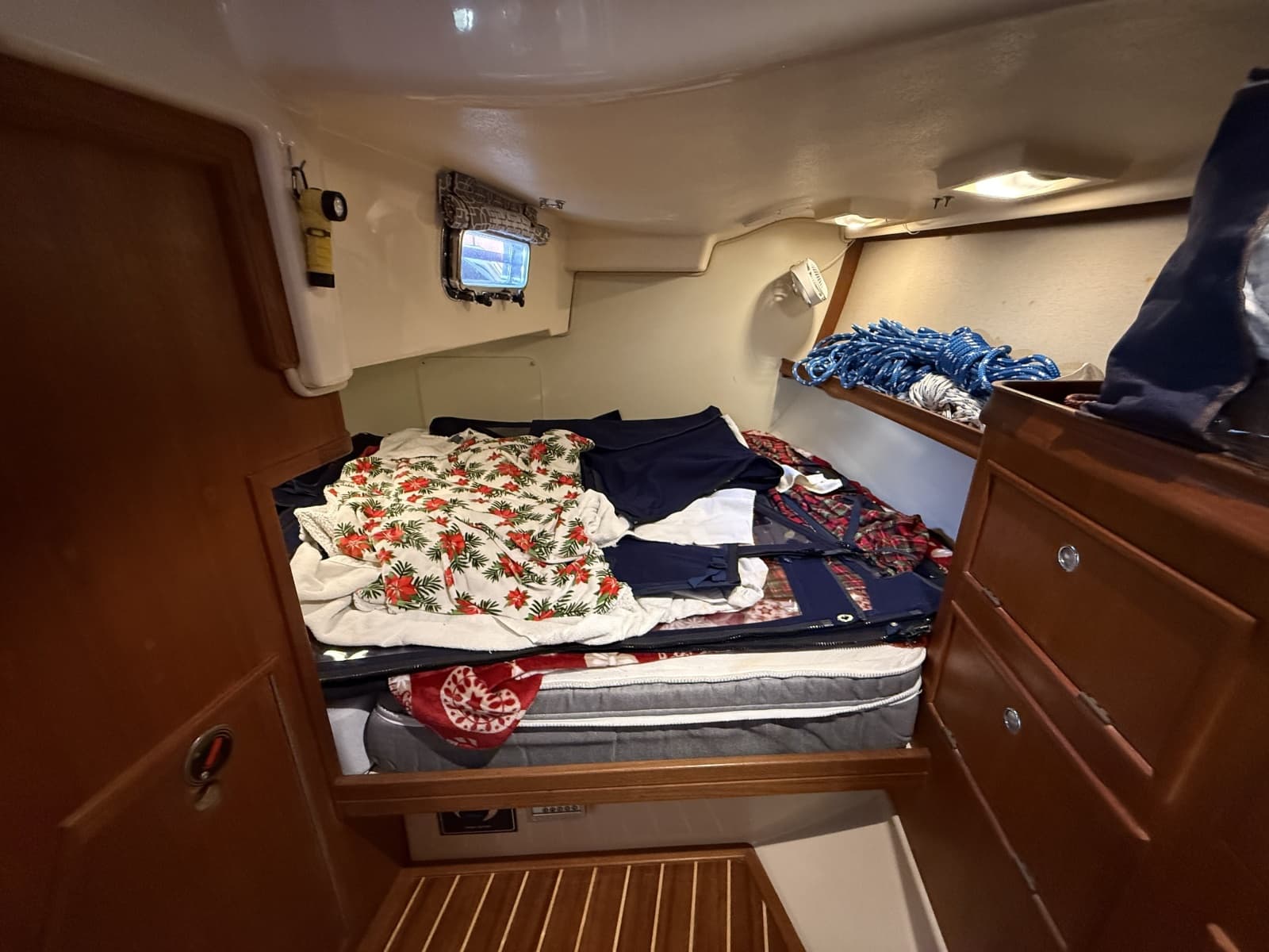 2003 Island Packet 380 - Photo 29