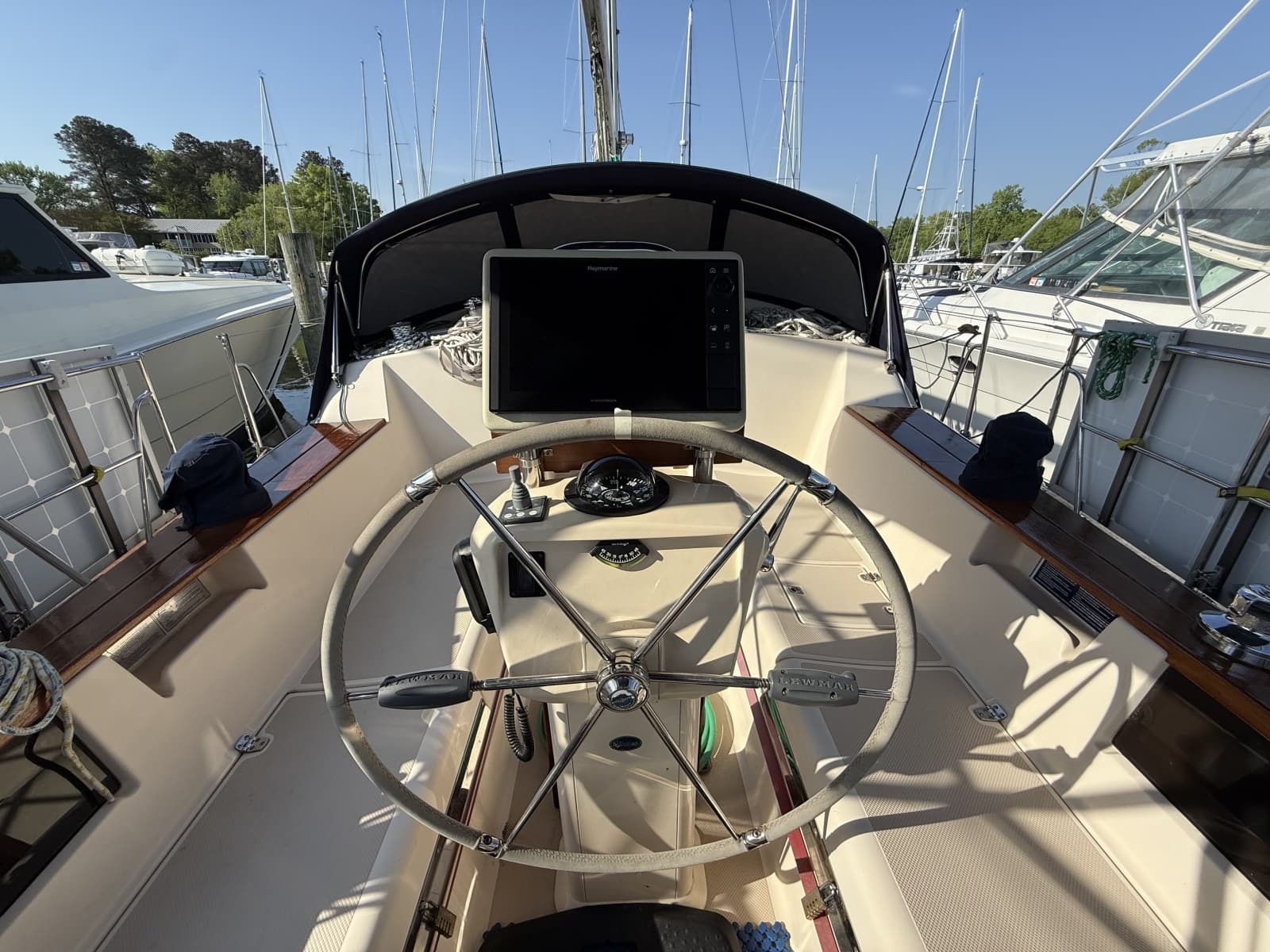 2003 Island Packet 380 - Photo 16