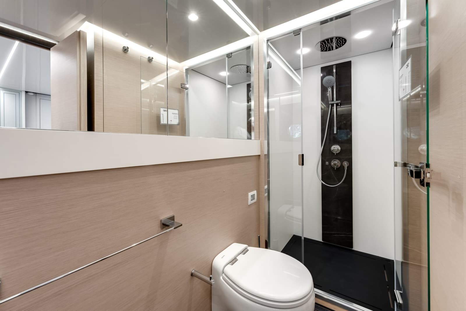 2024 Azimut S8 - Photo 49