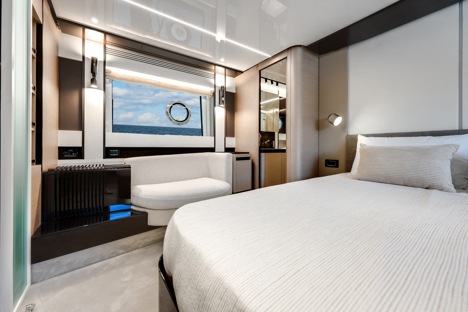 2024 Azimut S8 - Photo 46