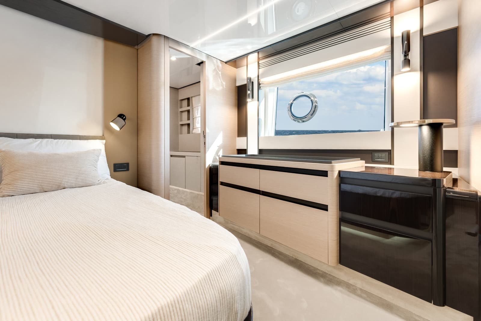 2024 Azimut S8 - Photo 43