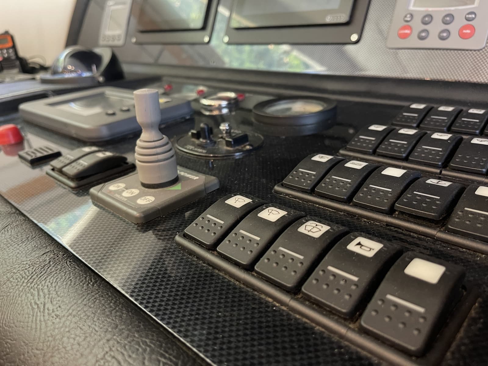 2006 Uniesse 58 MY - Photo 12