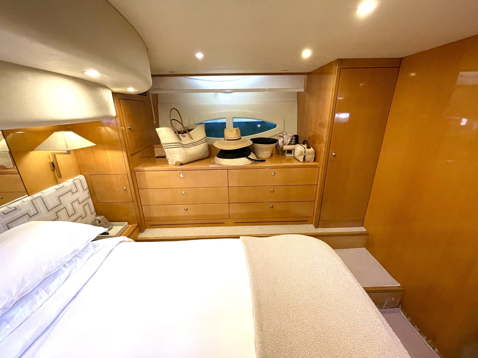 2006 Uniesse 58 MY - Photo 14