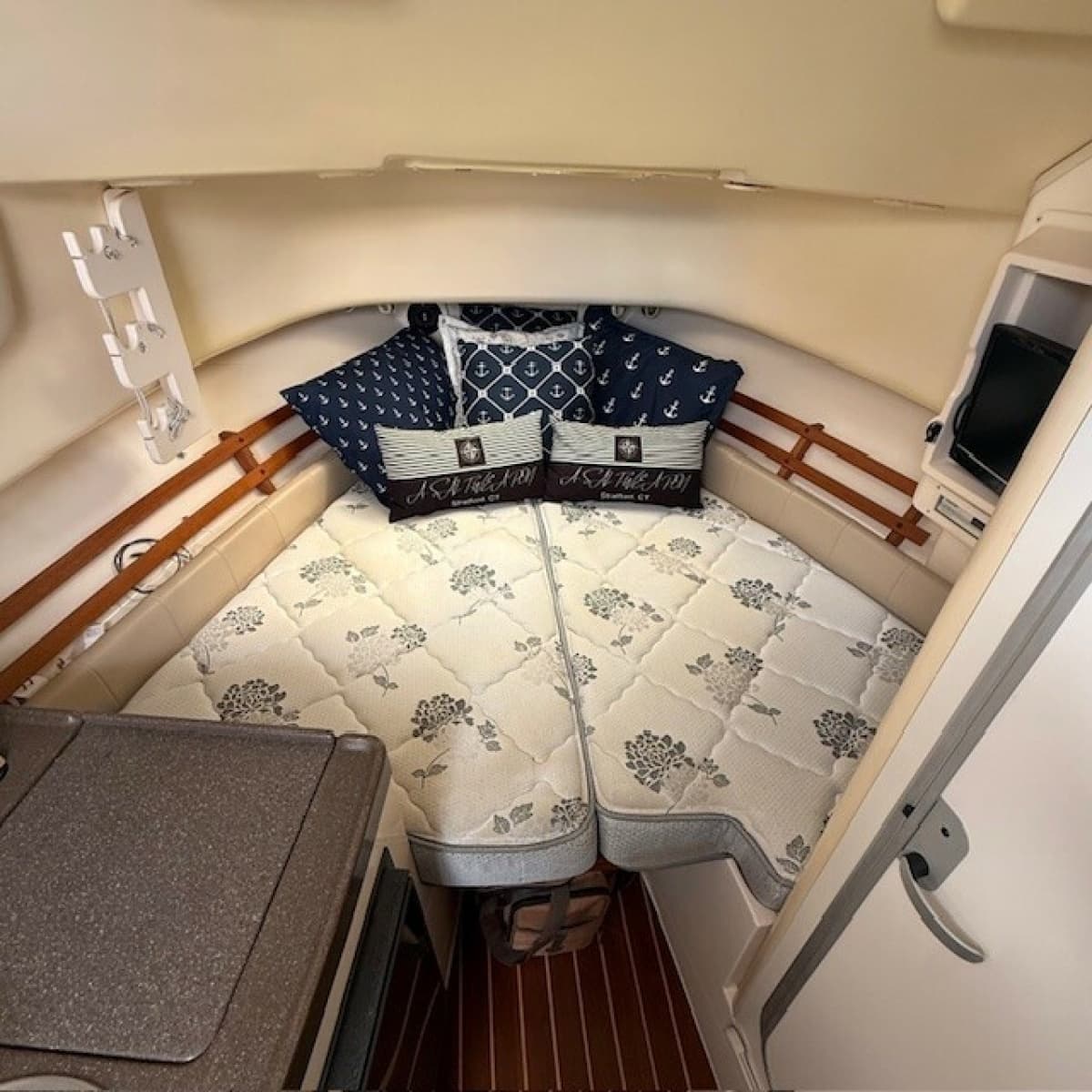 2006 Grady-White  - Photo 11