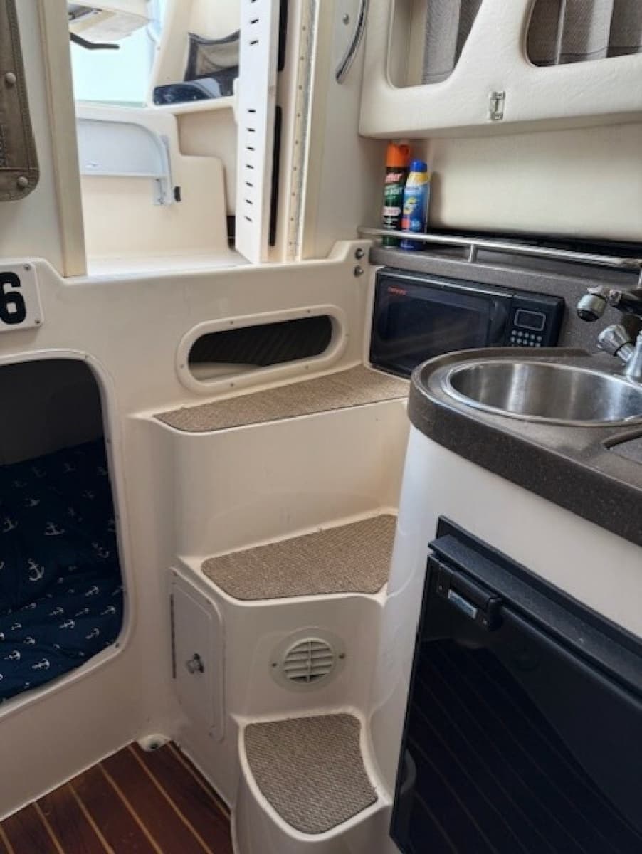 2006 Grady-White  - Photo 13