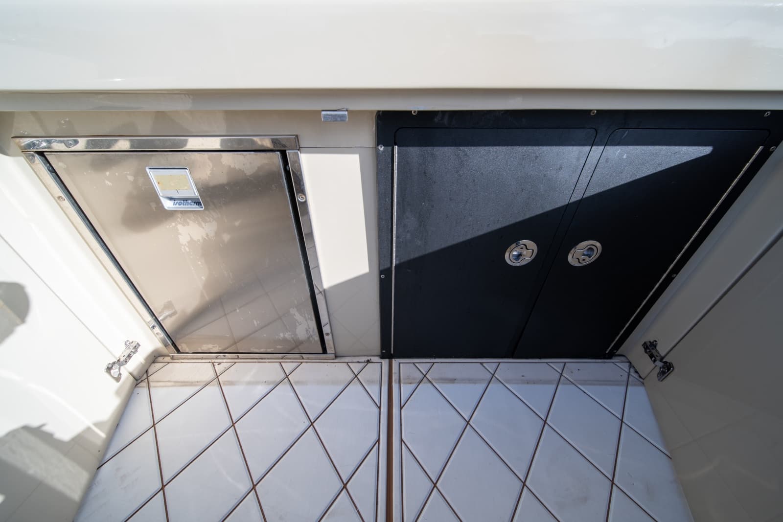 2019 Midnight Express  - Photo 33