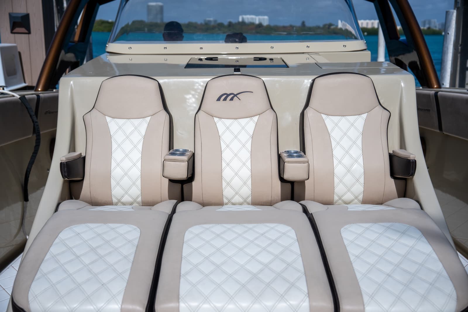 2019 Midnight Express  - Photo 47