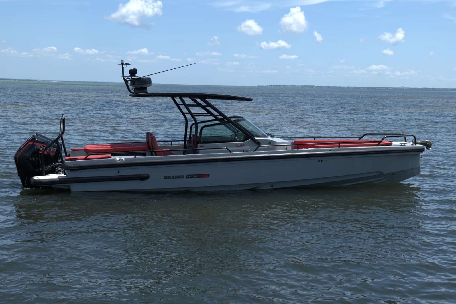 2023 Axopar 28 Brabus Shadow 500 - Photo 22