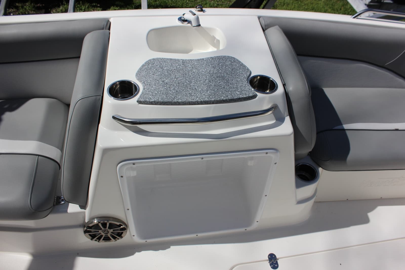 2022 NauticStar 203SC - Photo 18