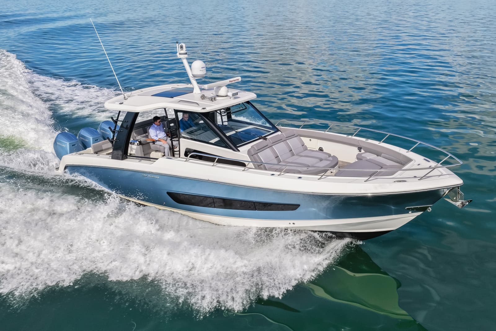 2023 Boston Whaler  - Photo 31