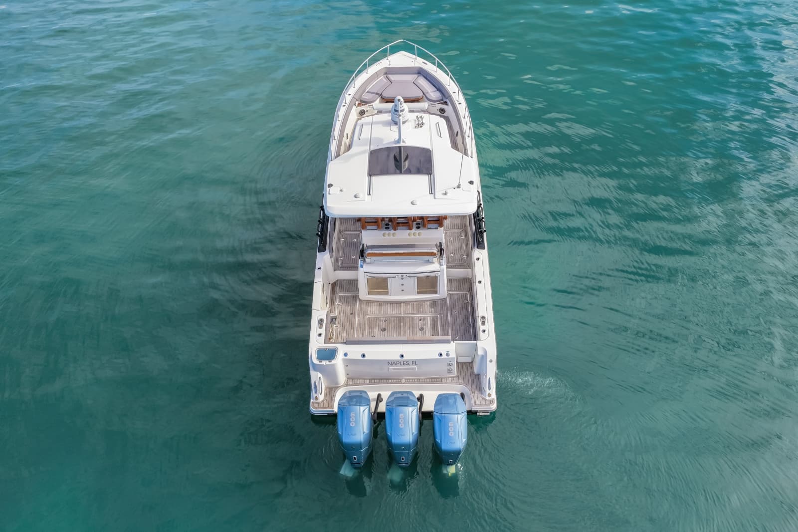 2023 Boston Whaler  - Photo 28
