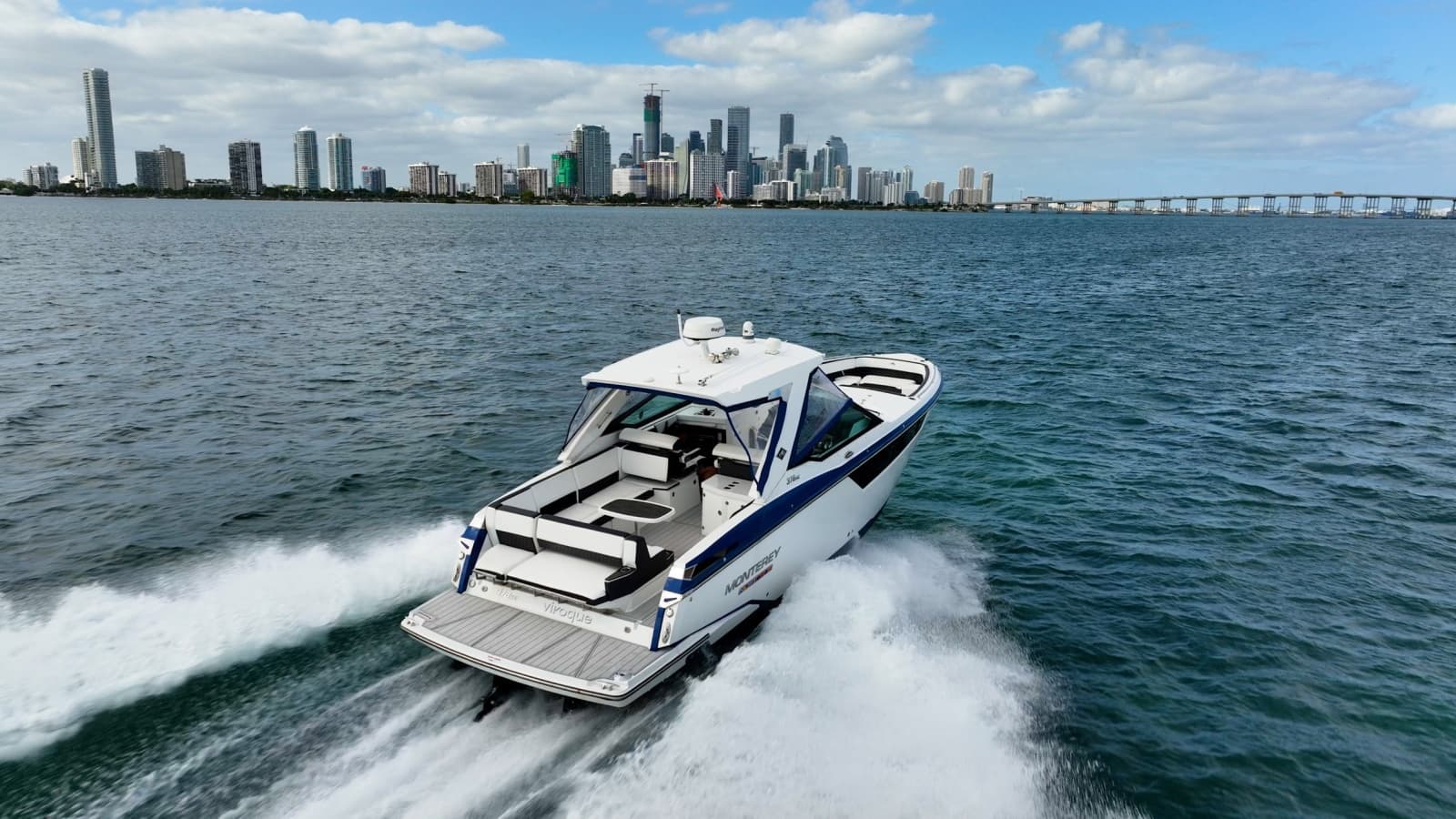 2021 Monterey 378SE Super Express - Photo 8