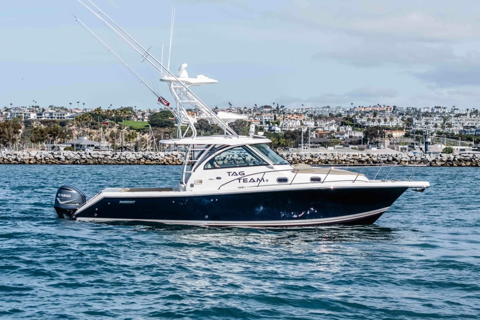 2018 Pursuit 385 Offshore - Photo 1
