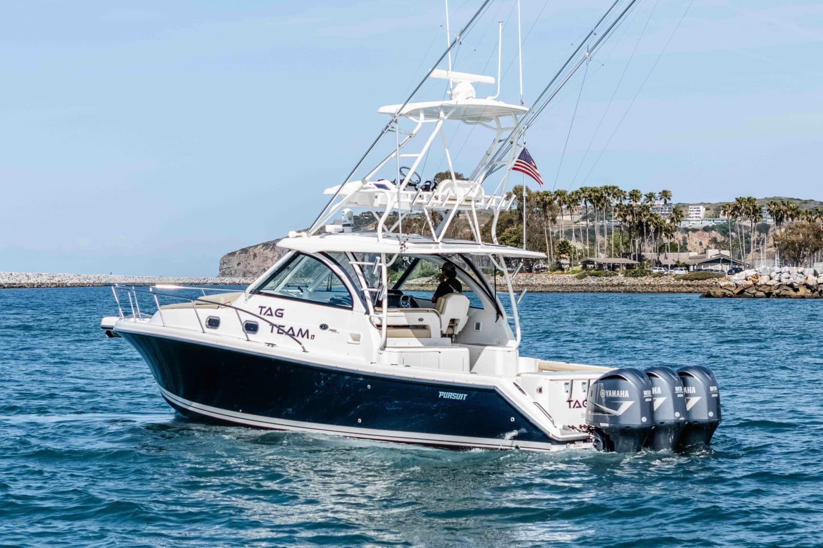 2018 Pursuit 385 Offshore - Photo 32