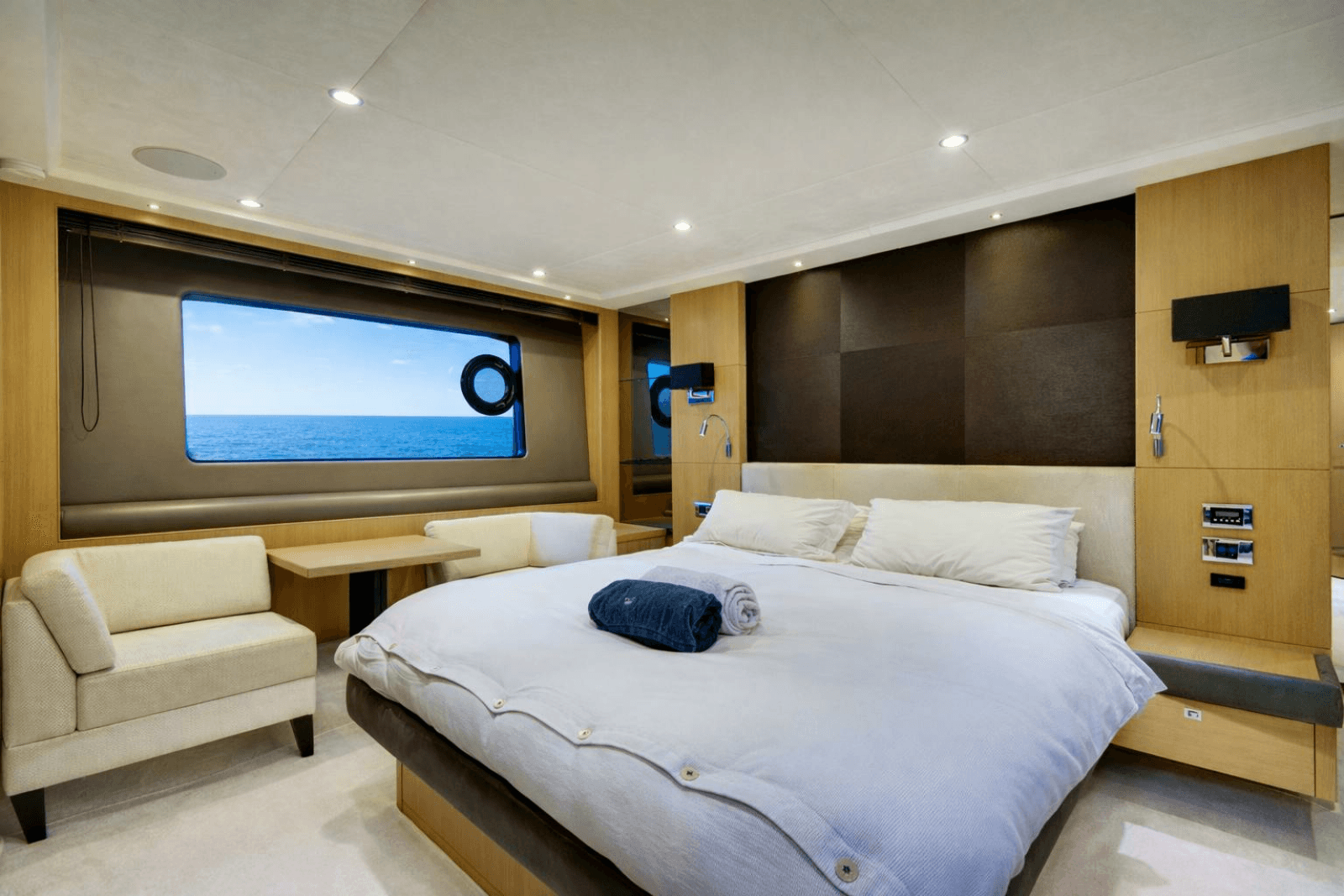 2014 Princess Yachts  - Photo 21