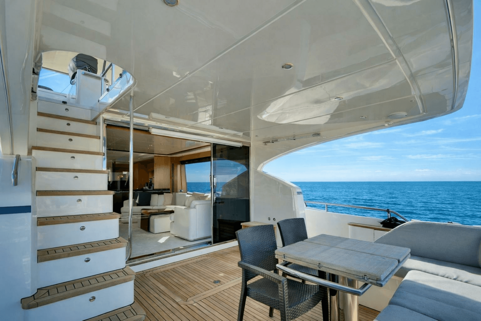 2014 Princess Yachts  - Photo 7