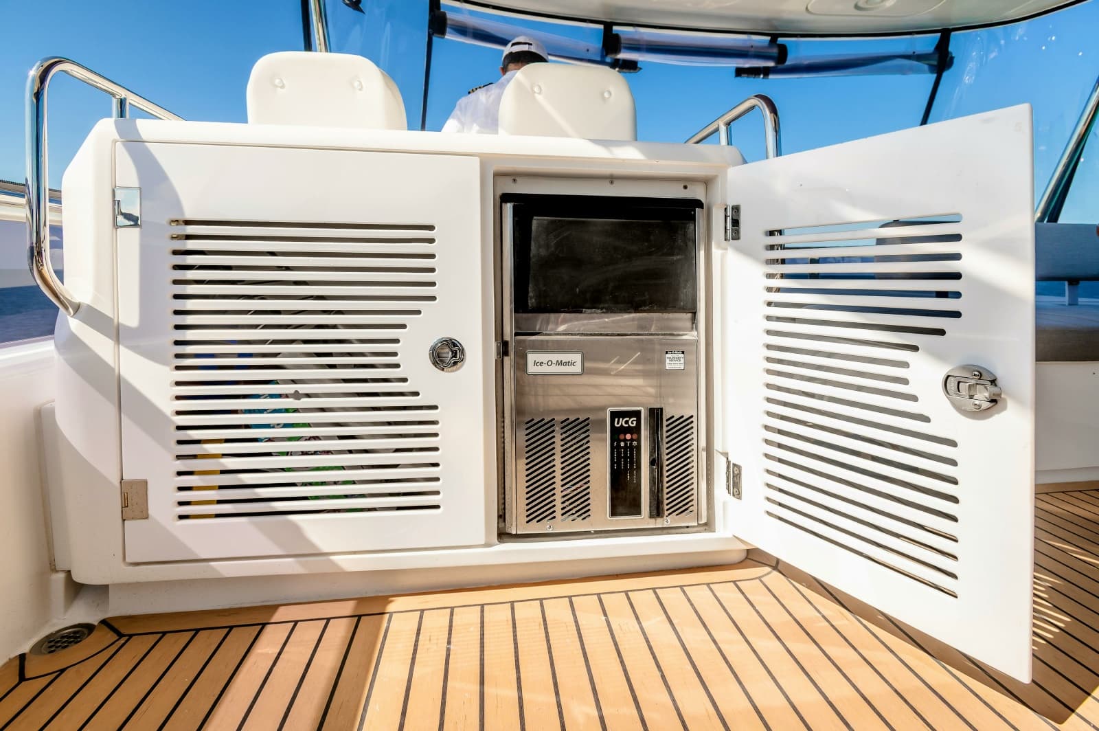 2023 Sirena Yachts  - Photo 9