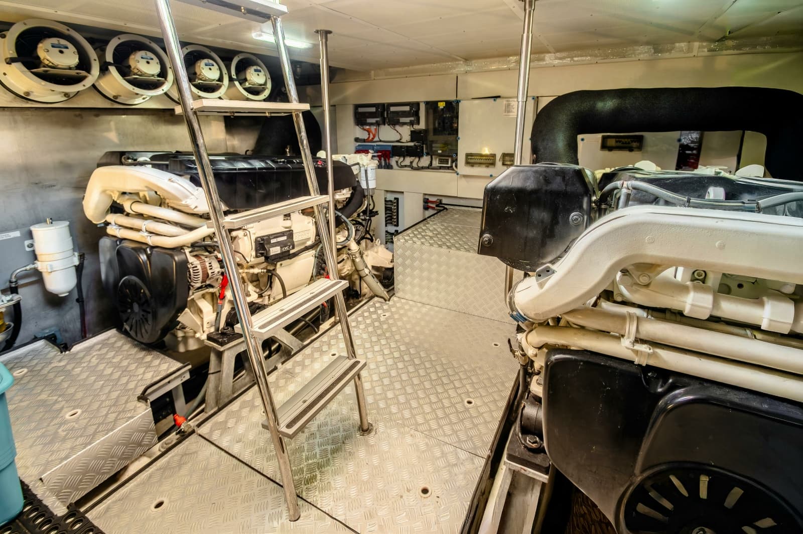 2023 Sirena Yachts  - Photo 31