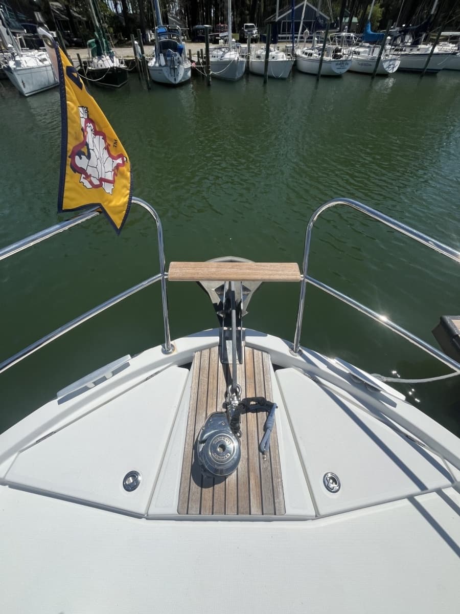 2015 Beneteau Swift Trawler 34 - Photo 8