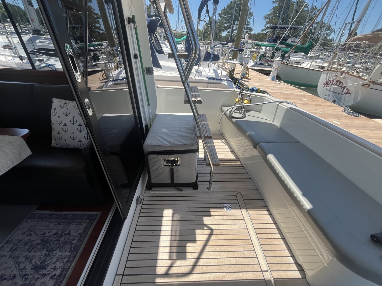 2015 Beneteau Swift Trawler 34 - Photo 16