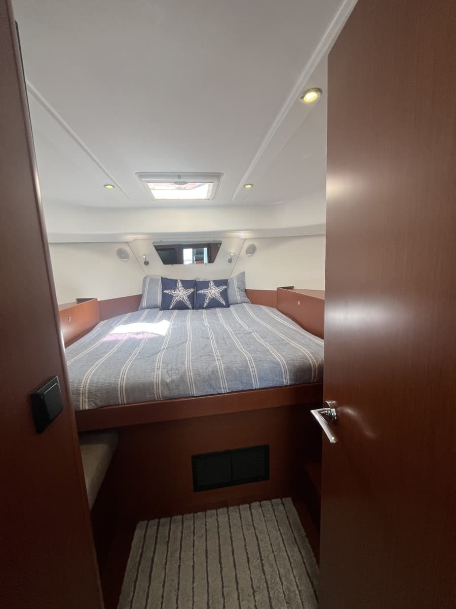 2015 Beneteau Swift Trawler 34 - Photo 32