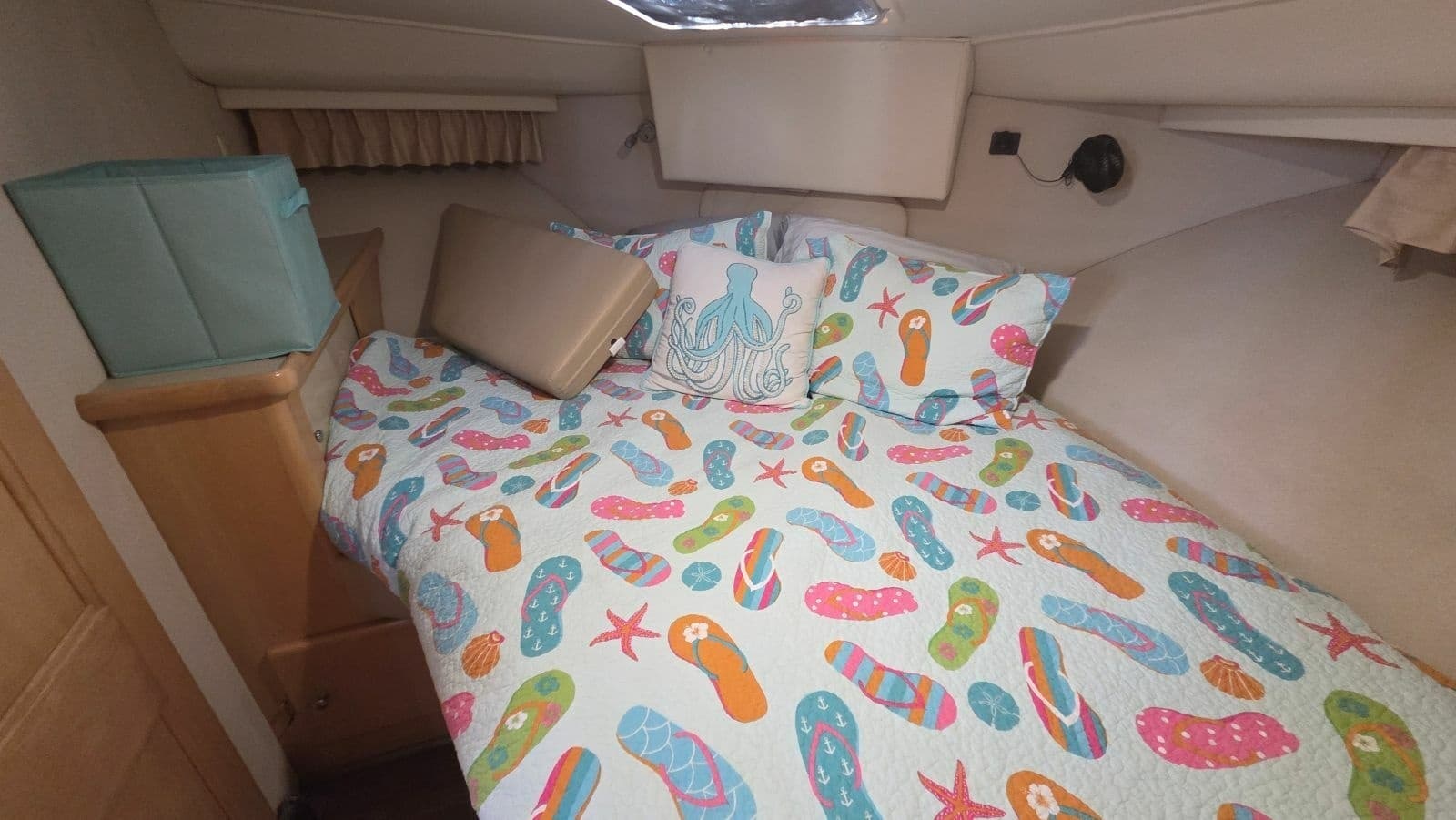 1998 Carver 405 Aft Cabin Motor Yacht - Photo 49