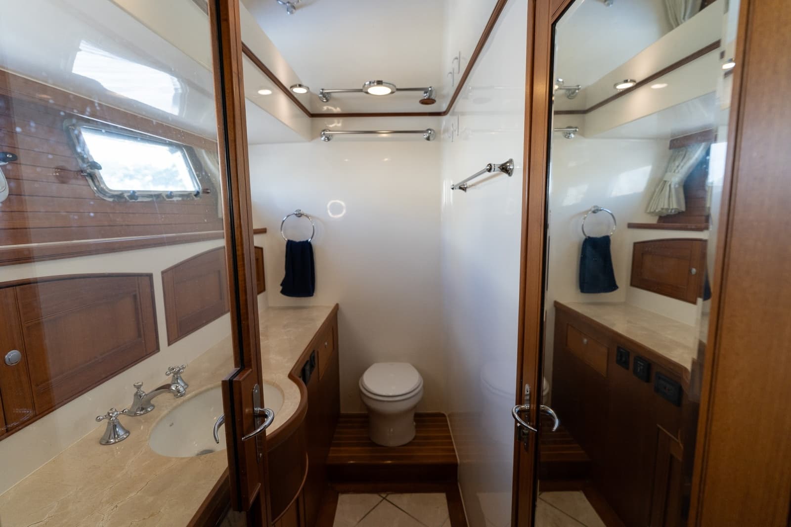 2016 Marlow Explorer 58E - Photo 57