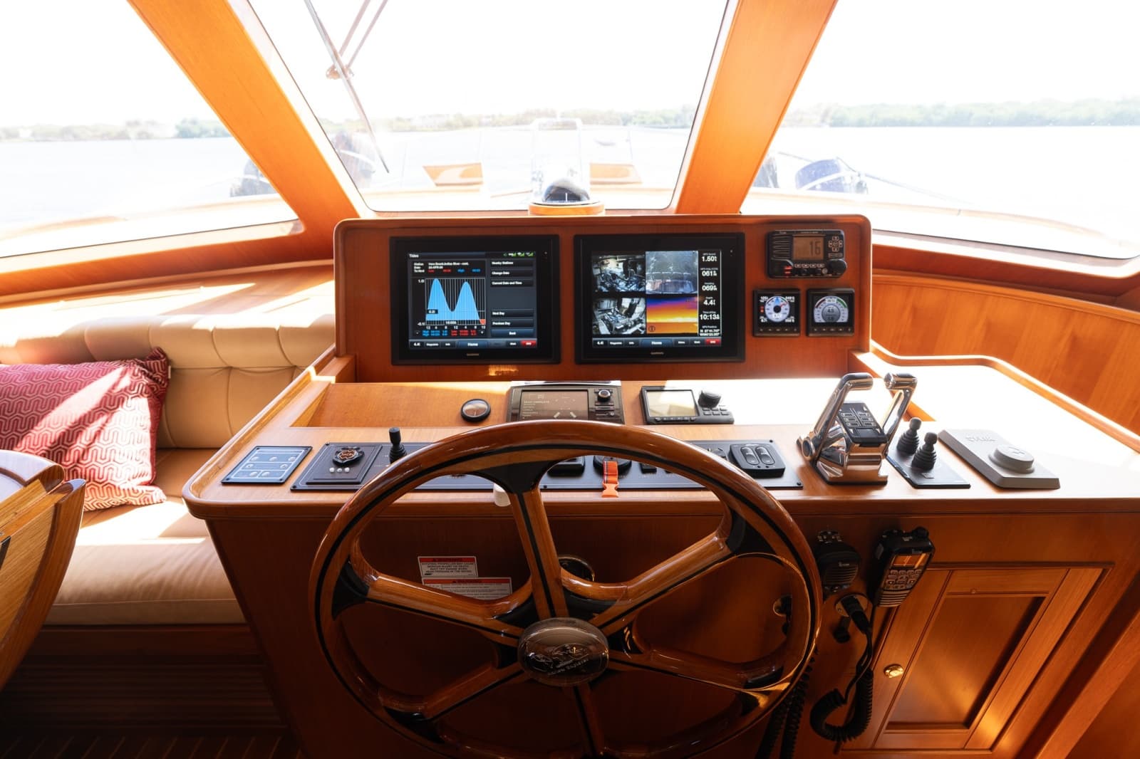 2016 Marlow Explorer 58E - Photo 27