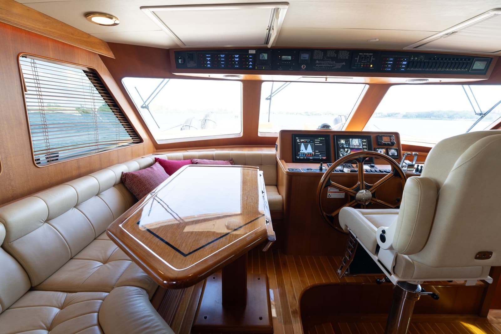 2016 Marlow Explorer 58E - Photo 26