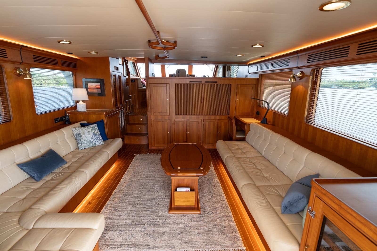 2016 Marlow Explorer 58E - Photo 3