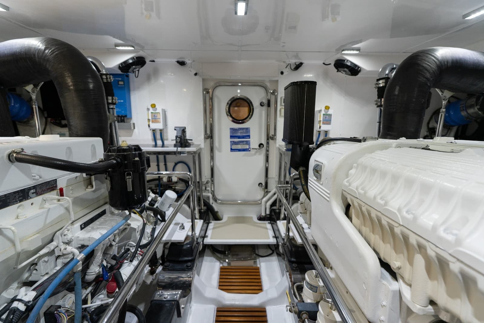 2016 Marlow Explorer 58E - Photo 98