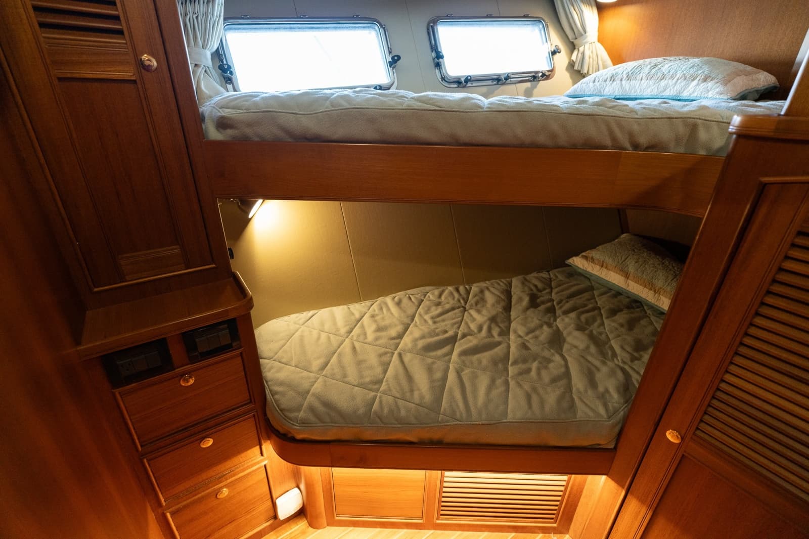 2016 Marlow Explorer 58E - Photo 43