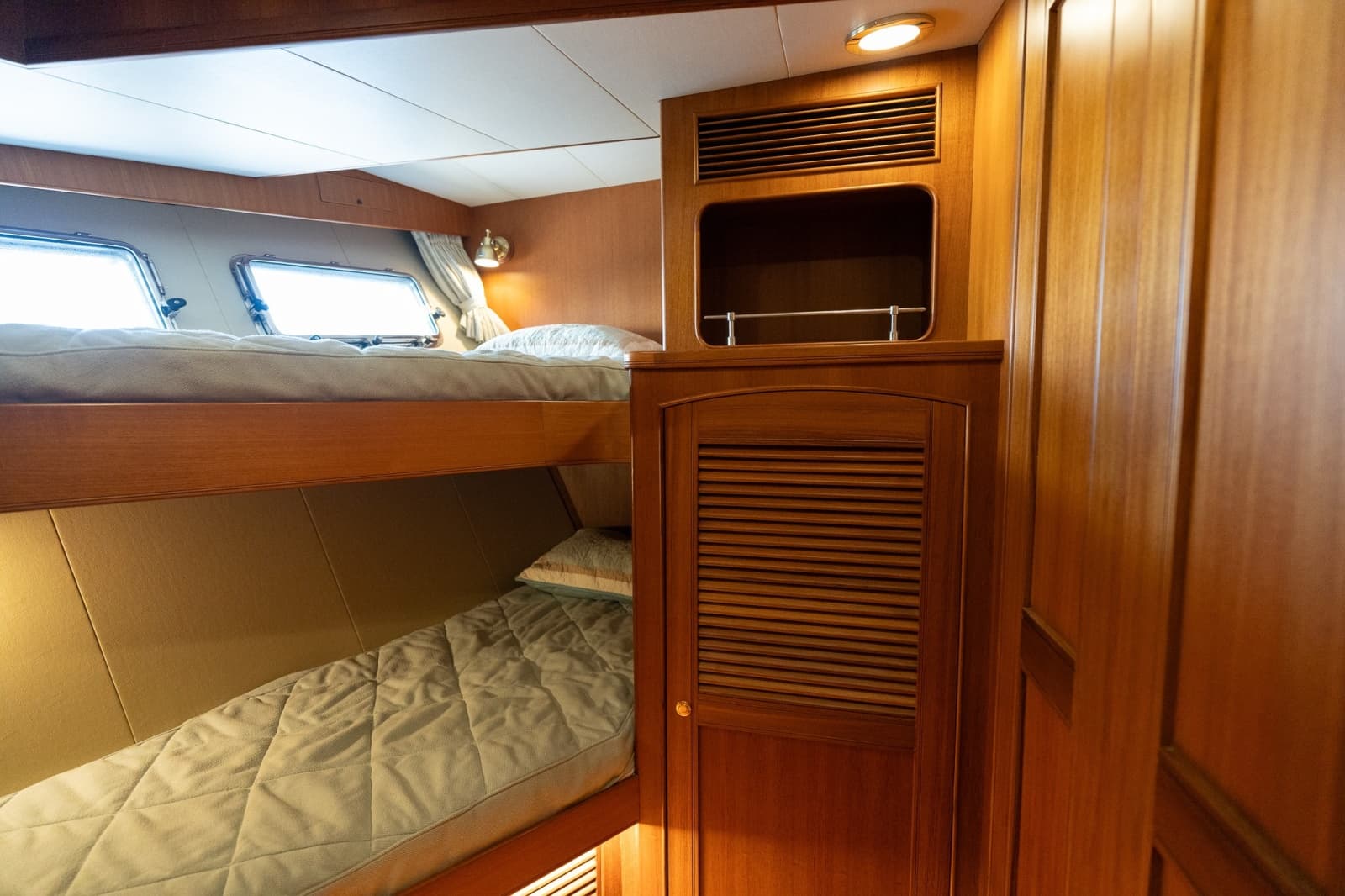 2016 Marlow Explorer 58E - Photo 44