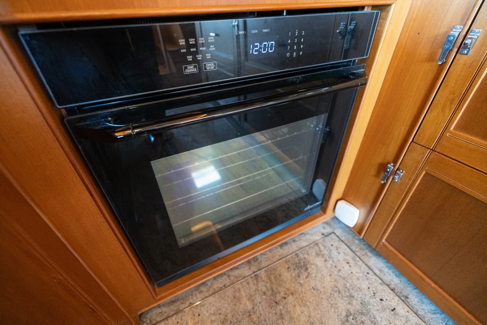 2016 Marlow Explorer 58E - Photo 21