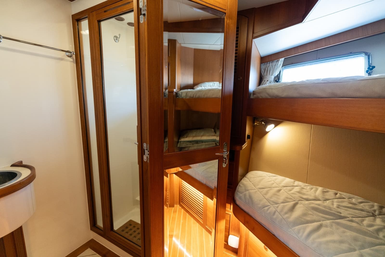 2016 Marlow Explorer 58E - Photo 45