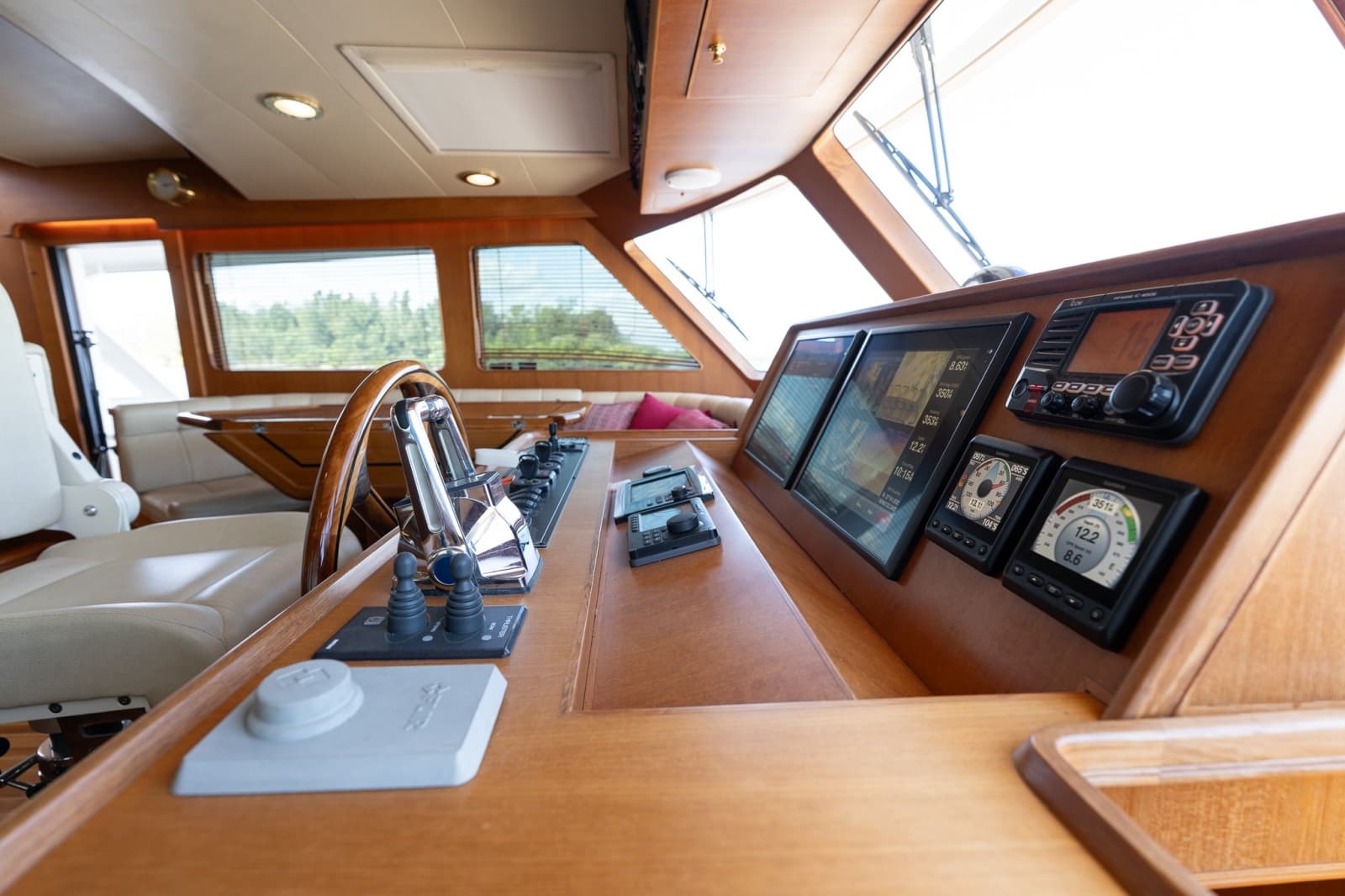 2016 Marlow Explorer 58E - Photo 31